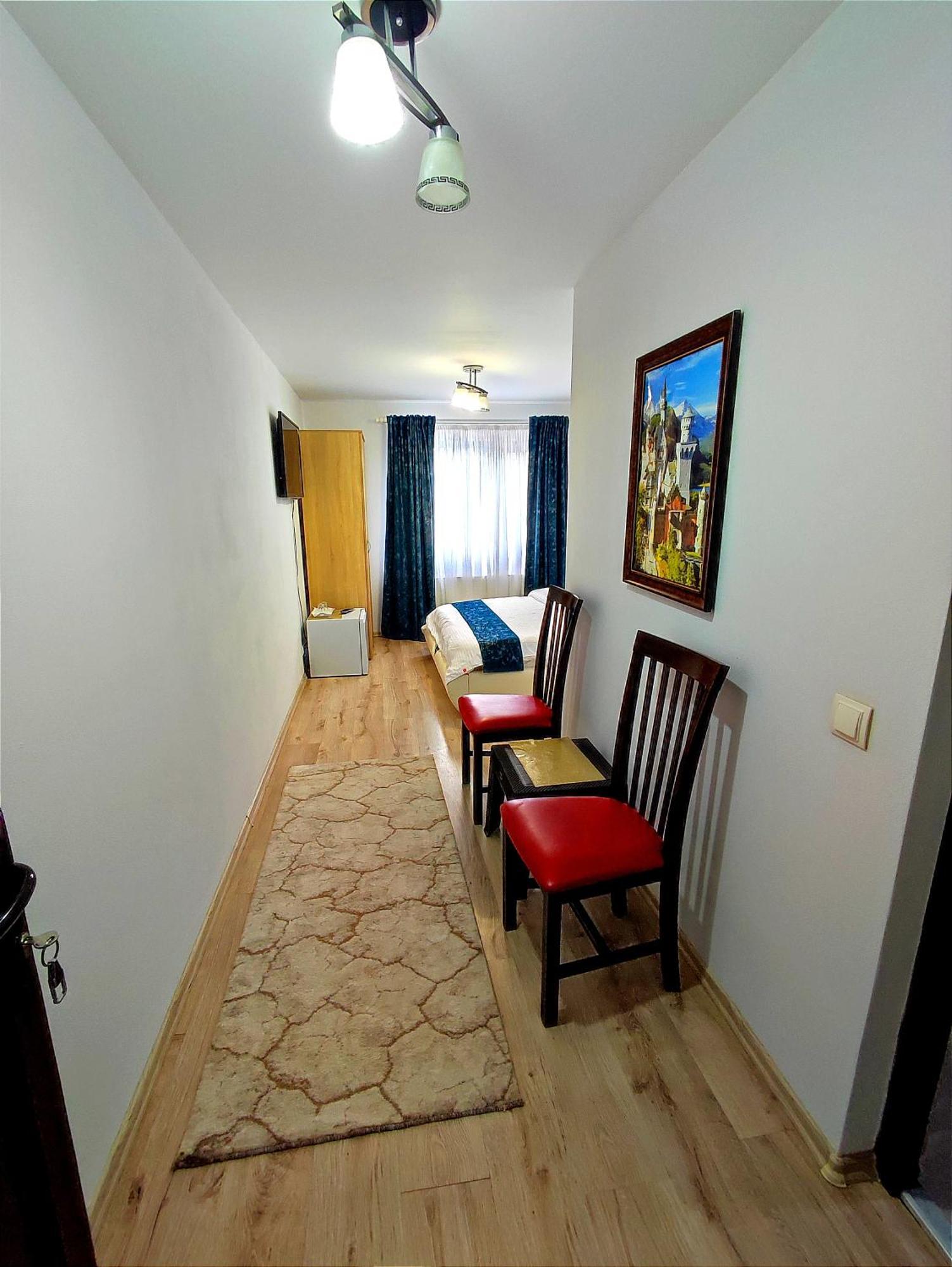 Regal Guest House Sighetu Marmaţiei Exterior foto